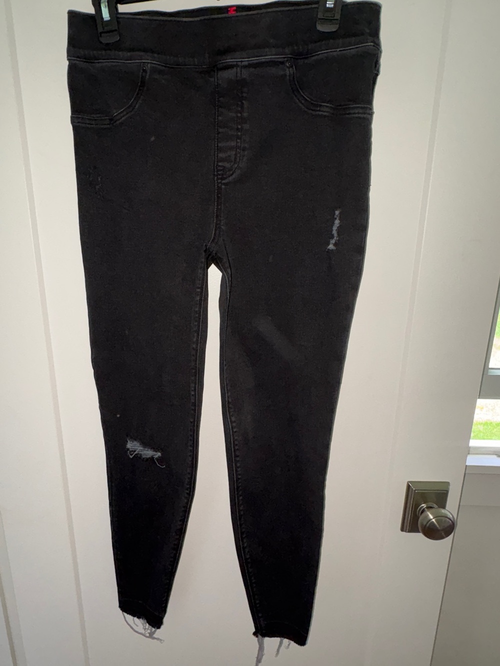 NWOT Spanx distressed vintage black skinny legging jeans sz L 20213R
